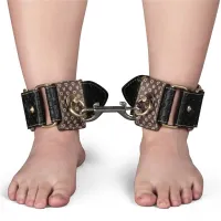 Rebellion cătușe din piele ecologică pentru picioare BDSM pentru cupluri Rebellion - 72411577 - 2