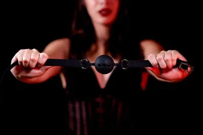 Sexul BDSM – în ce constă și ce trebuie să știi la început?